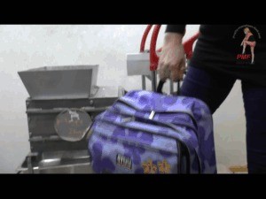Nice Schoolbag meets Shredder