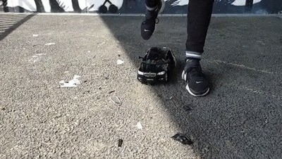 Sneaker-Girly Loreen - Crushing RC Car