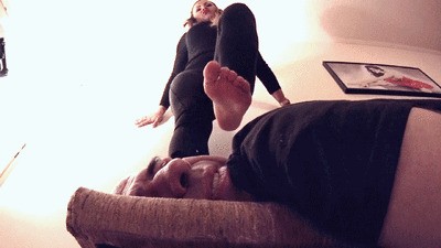 Lady Melody - Bratty To The Bone - EXTREME Facestanding And Facemelting POV