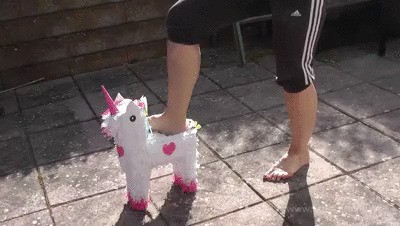 Sneakergirly Akira - Unicorn Crush
