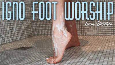 Igno Foot Worship beim Duschen