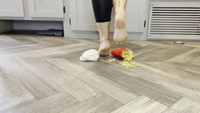 Sneakergirly Jessica - Burger and Fries