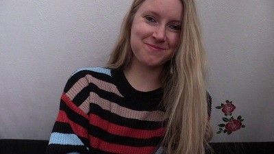 Anni Next Door at YooGirls.com