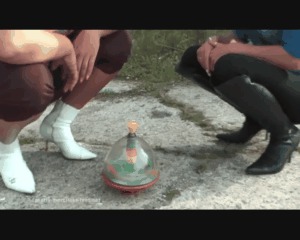 End of a historical spinning top