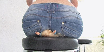 Giantess jeans face sitting (WMV Low Resolution)