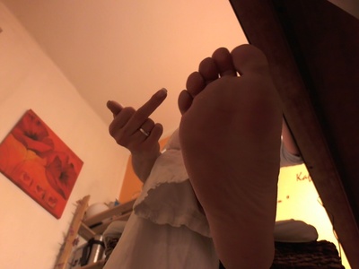 *Kiss MY Feet, LOSER! *