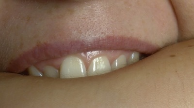 bite - n - SHARP TEETH OF NINA - HD 1280x720